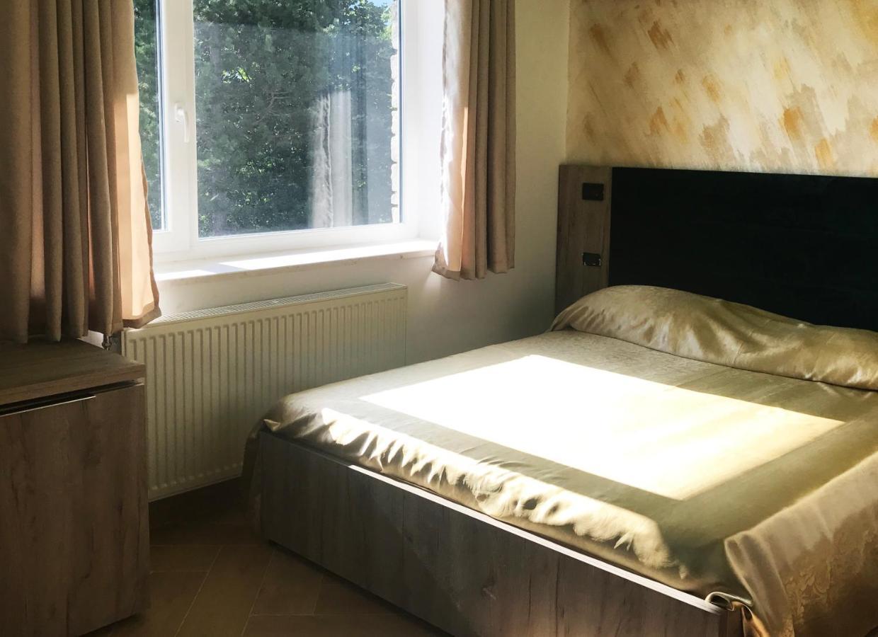 Shkreli Resort Qafeshtame Cudhi-Kamt Bagian luar foto