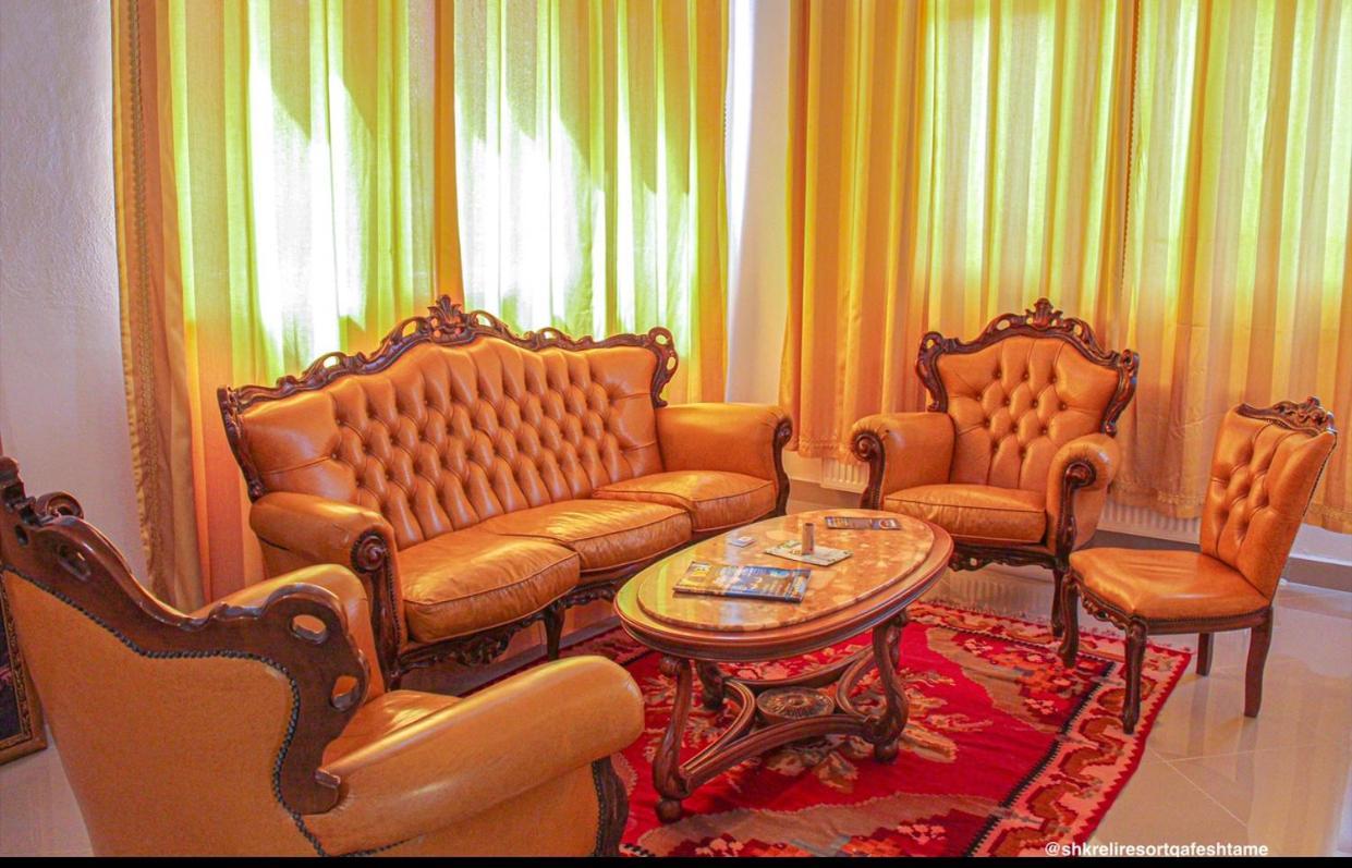 Shkreli Resort Qafeshtame Cudhi-Kamt Bagian luar foto