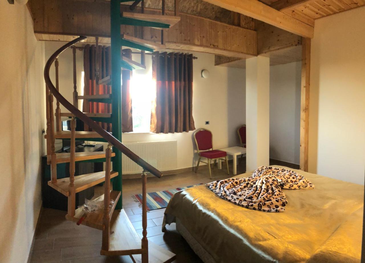 Shkreli Resort Qafeshtame Cudhi-Kamt Bagian luar foto